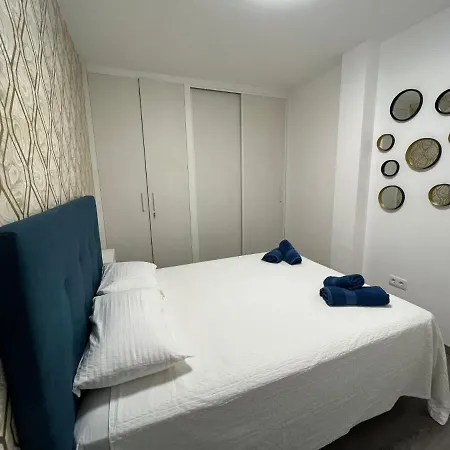 Park Apartment *